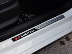 2015款 1.6L 自动 30周年纪念版
