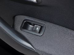 2015款 1.6L 自动 30周年纪念版