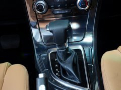 2014款 1.5T 自动 两驱豪华型 5座
