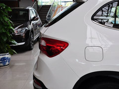 2014款 1.5T 自动 两驱豪华型 5座