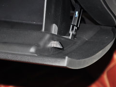 2014款 1.5T 自动 两驱豪华型 5座