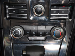 2014款 1.5T 自动 两驱豪华型 5座
