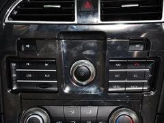 2014款 1.5T 自动 两驱豪华型 5座