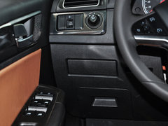 2014款 1.5T 自动 两驱豪华型 5座