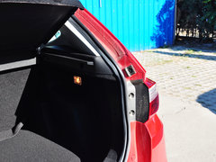 2014款 1.5T 自动 两驱豪华型 5座