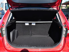 2014款 1.5T 自动 两驱豪华型 5座