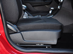 2014款 1.5T 自动 两驱豪华型 5座