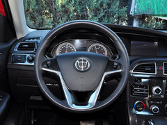 2014款 1.5T 自动 两驱豪华型 5座