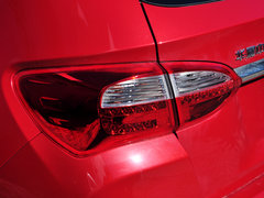 2014款 1.5T 自动 两驱豪华型 5座