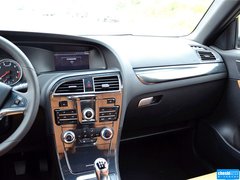 2014款 1.5T 手動(dòng) 兩驅(qū)豪華型 5座