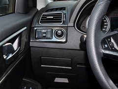 2014款 1.5T 自动 两驱运动型 5座