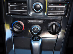 2014款 1.5T 手动 两驱运动型 5座