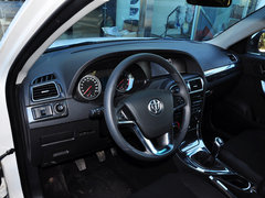 2014款 1.5T 手动 两驱运动型 5座