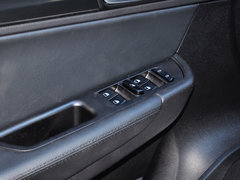 2014款 1.5T 手动 两驱运动型 5座
