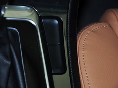2014款 1.6L 自动 豪华型