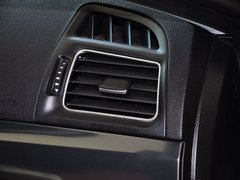 2014款 1.6L 自动 豪华型