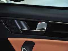 2014款 1.6L 自动 豪华型