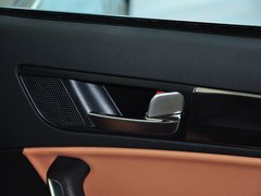 2014款 1.6L 自动 豪华型