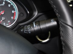 2014款 1.6L 自动 豪华型