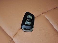 2014款 1.6L 自动 豪华型