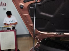 2014款 1.6L 自动 豪华型