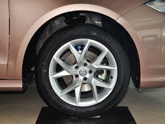 2014款 1.6L 自动 豪华型