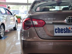 2014款 1.6L 自动 豪华型