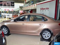 2014款 1.6L 自动 豪华型