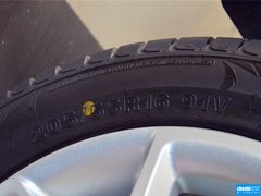 2014款 1.6L 自动 豪华型