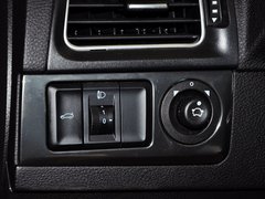 2014款 1.6L 手动 豪华型