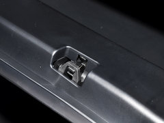 2015款 1.8T 90周年赛道冠军版精英型