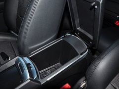 2015款 1.8T 90周年赛道冠军版精英型