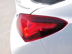 2015款 1.8T 90周年赛道冠军版精英型
