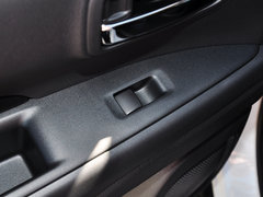 2014款 2.4L CVT 四驱豪华超值版 5座