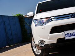2014款 2.4L CVT 四驱豪华超值版 5座