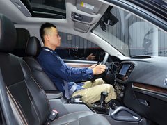 2014款 2.4L 自动 两驱尊贵型 7座