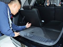 2014款 2.4L 自动 两驱尊贵型 7座