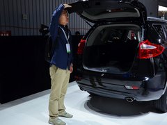 2014款 2.4L 自动 两驱尊贵型 7座