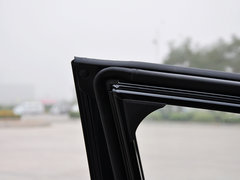 2014款 2.4L 自动 两驱尊贵型 7座