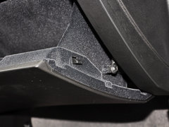 2014款 2.4L 自动 两驱尊贵型 7座