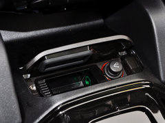 2014款 2.4L 自动 两驱尊贵型 7座