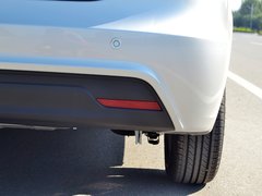 2014款 1.5L 手动 智驱实尚型