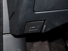 2014款 1.5L 手动 智驱尊尚型