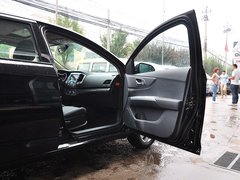 2014款 1.5L 手动 智驱尊尚型