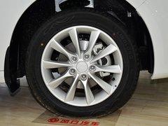 2014款 1.5L 手动 尊贵型