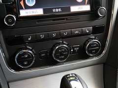 2015款 1.8TSI DSG 30周年纪念版