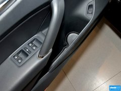 2015款 1.8TSI DSG 30周年纪念版