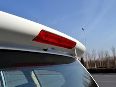 2014款 1.5L 手动 精英版 5座