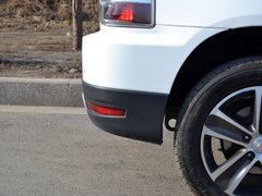 2014款 1.5L 手动 精英版 5座