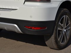 2014款 1.5L 手动 精英版 5座